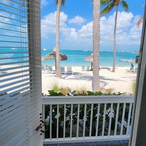 Meet your Posher, Sabrina